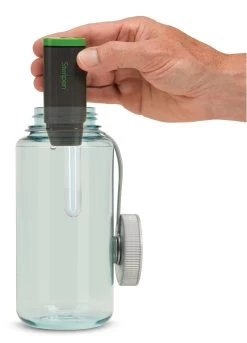 Steripen Adventurer Opti UV Water Purifier 6 Steripen Adventurer Opti UV Water Purifier -Outdoor Camping Sales 60110056 steripen advent inUse