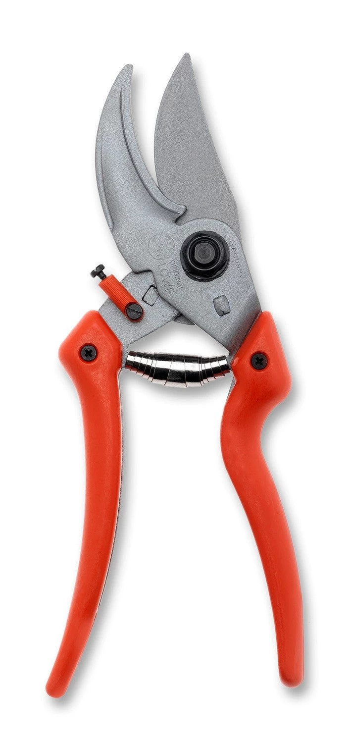 LOWE 9.107 Ergonomic Bypass Pruner 1 LOWE 9.107 Ergonomic Bypass Pruner