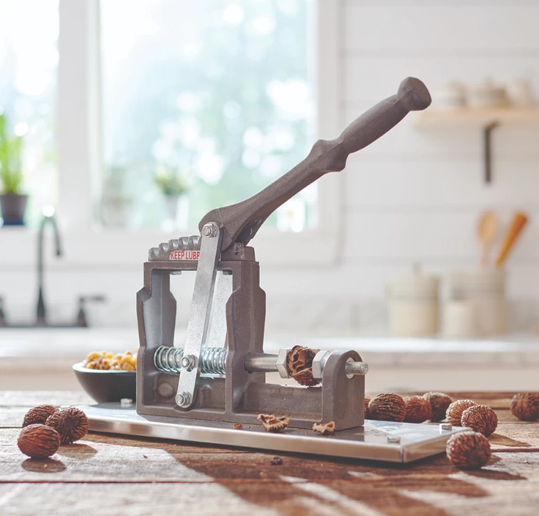 Roots & Harvest Walnut Cracker 2 Roots & Harvest Walnut Cracker - Image 2