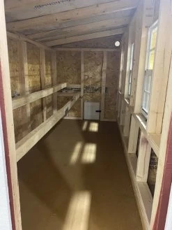 OverEZ XL Farmhouse Coop - 20 Birds -Outdoor Camping Sales XLinside2 720x.jpg Good2goco