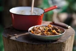 Happy Yak Beef Stew With Vegetables And Potatoes -Outdoor Camping Sales m5 Mijote de Boeuf