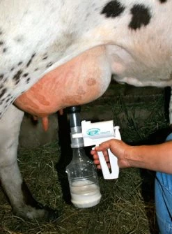 EZ Animal Products Udderly EZ Hand Cow Milkers 8 EZ Animal Products Udderly EZ Hand Cow Milkers -Outdoor Camping Sales milker